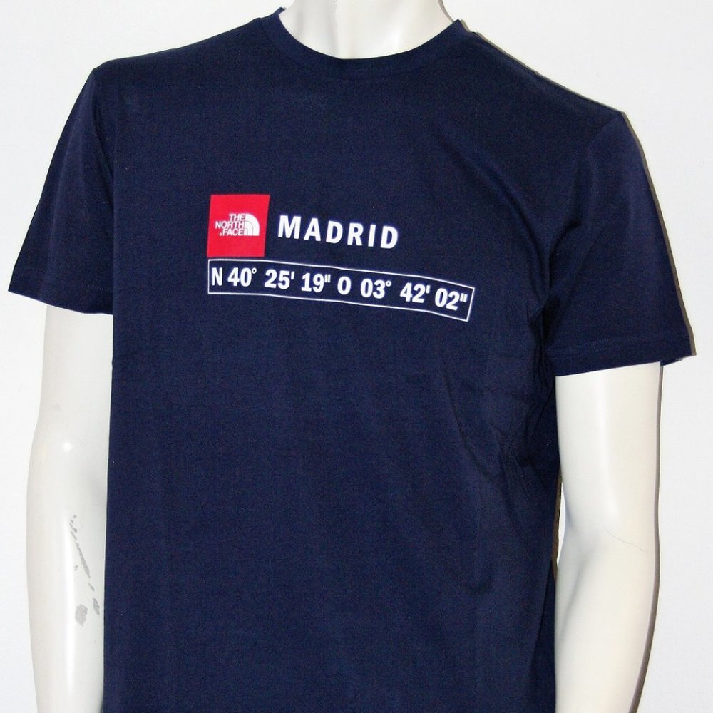 New Men's The North Face GPS T-Shirt SHORT SLEEVE